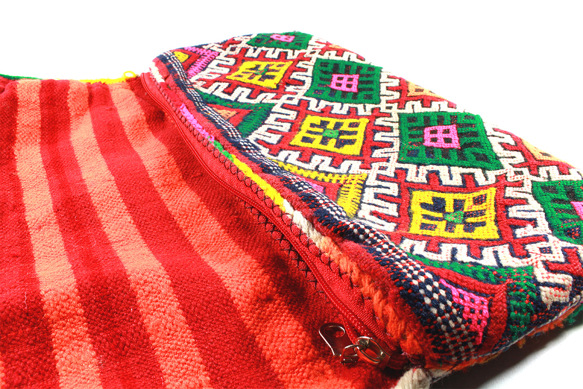 AZTEC-clutch-Moroccan-handmade-wool-MoroccansWay