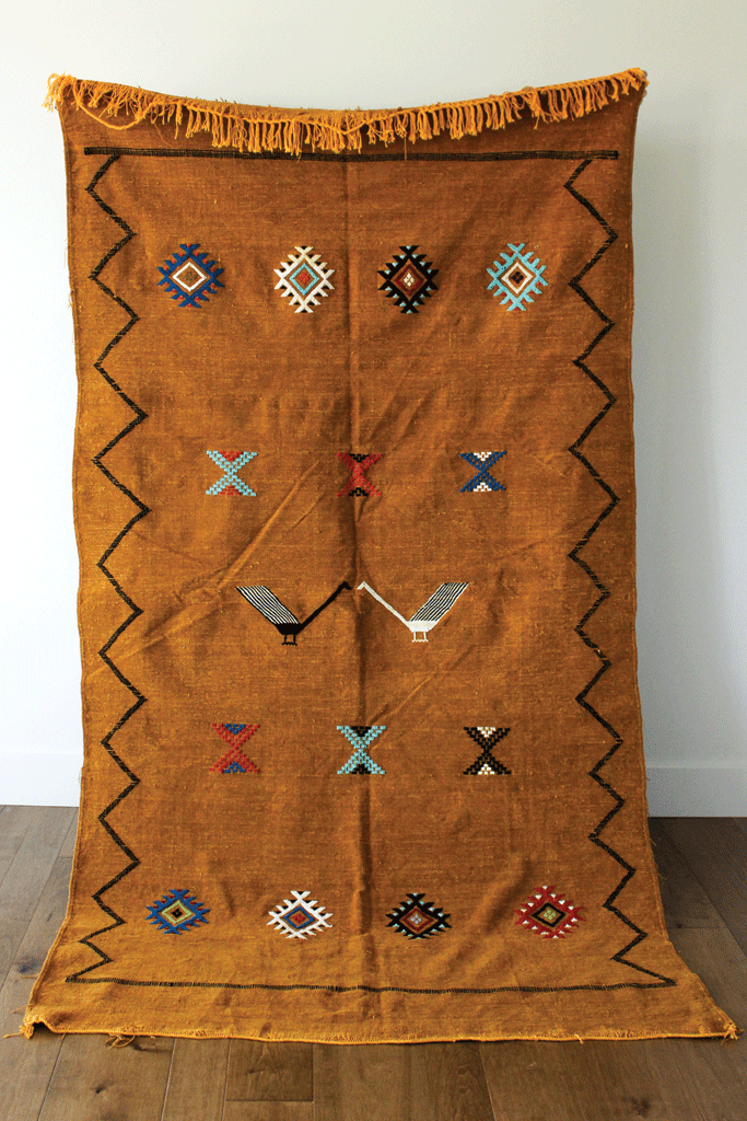Lovebird-Rug-Moroccan-sabra-silk-Kilim-Handwoven-MoroccansWay